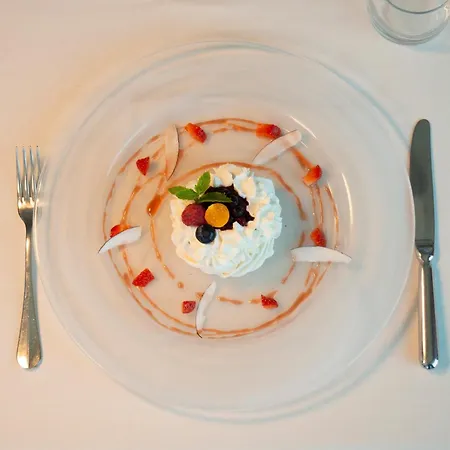 Pian Del Sole 3* 萨塞洛