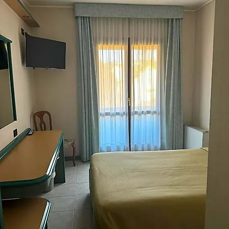 Hotel Pian Del Sole